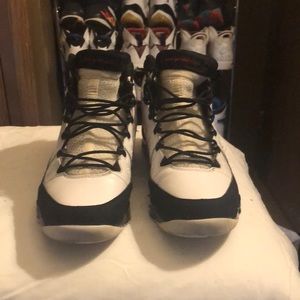 Jordan 9 Retro OG size 11